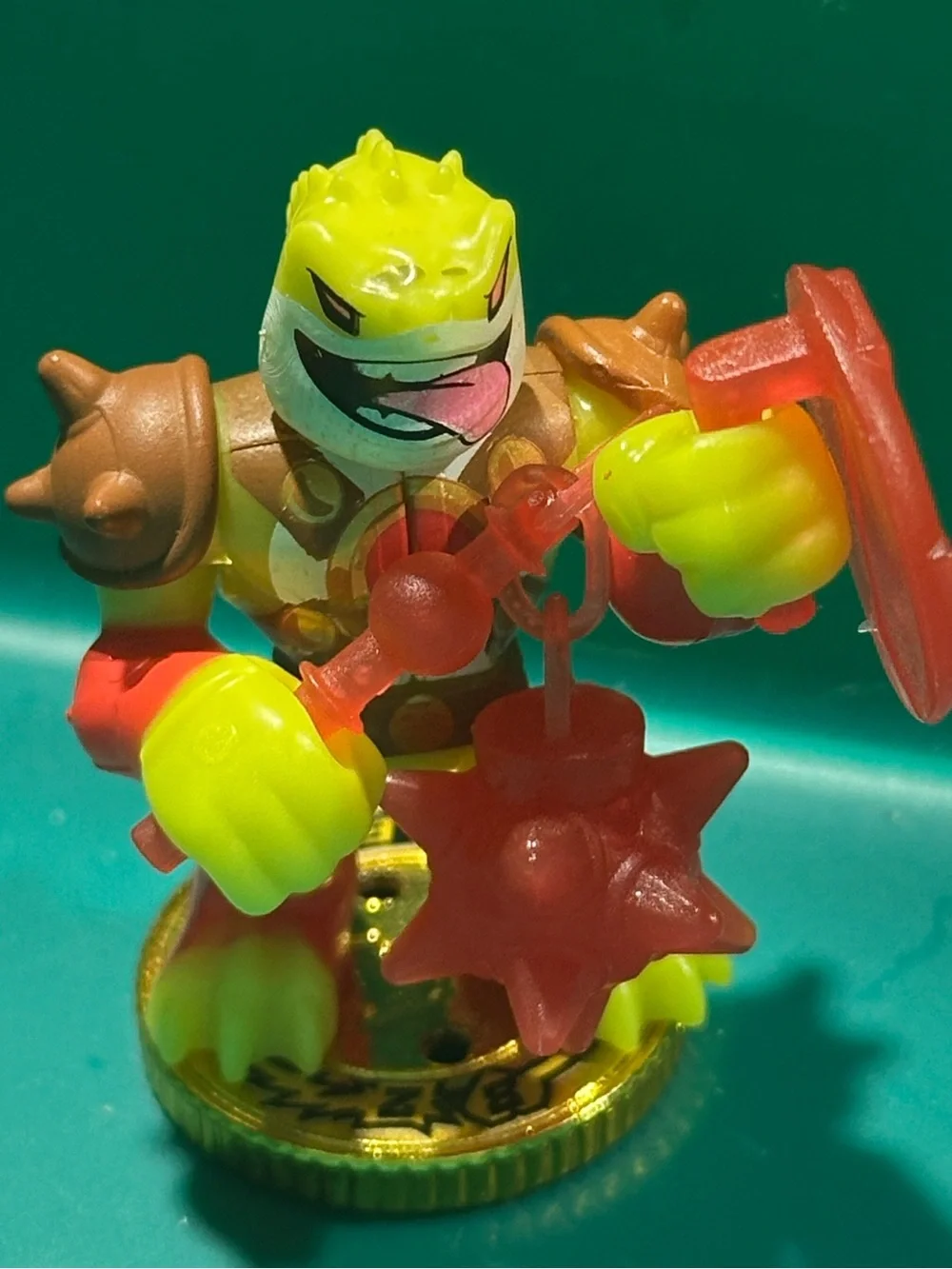 Flyswat Akedo ULTRA-RARE Ultimate Arcade Warriors action figure glow in dark